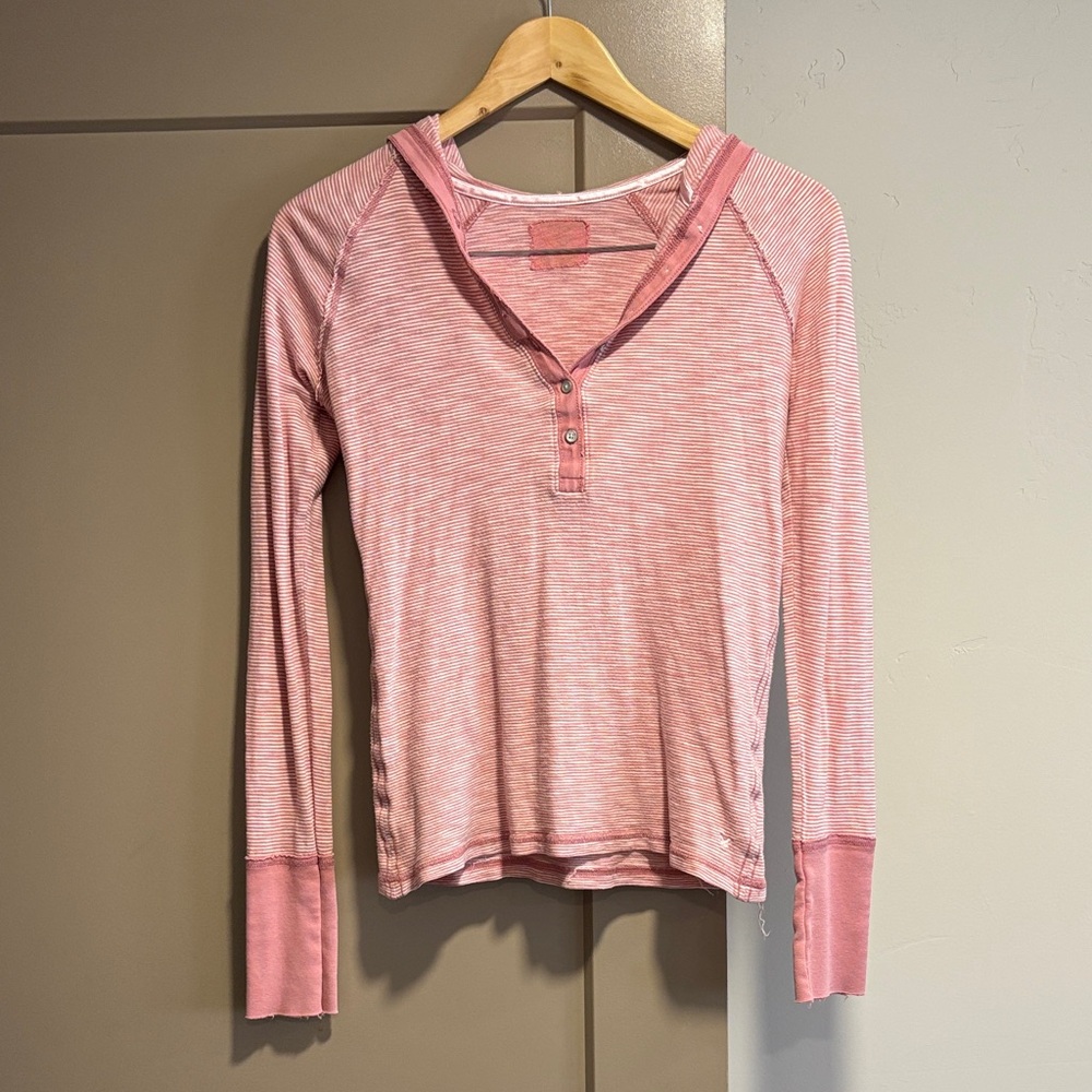 Y2K American Eagle Hooded Henley